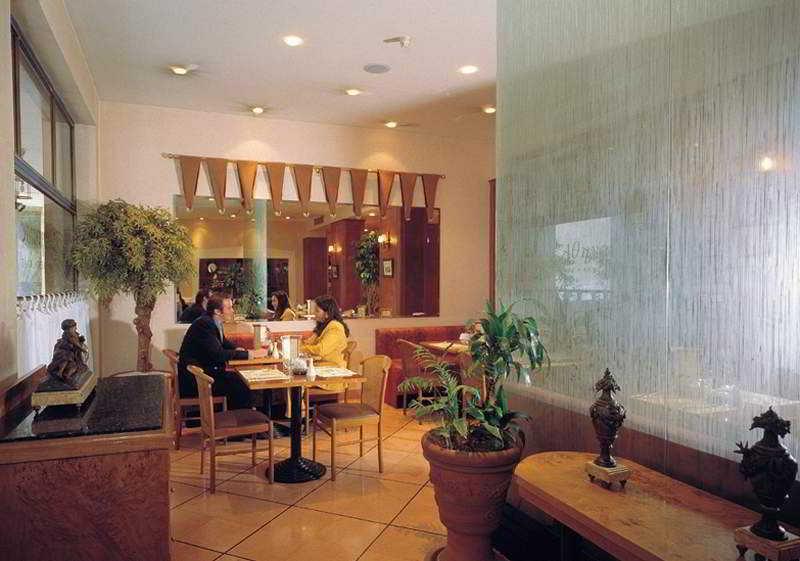 Best Western Esperia Palace Hotel Athén Beltér fotó